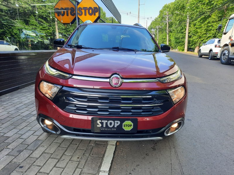 TORO 2.0 16V TURBO DIESEL VOLCANO AT9 4X4 AUTOMÁTICO - 2017 - DOIS IRMãOS