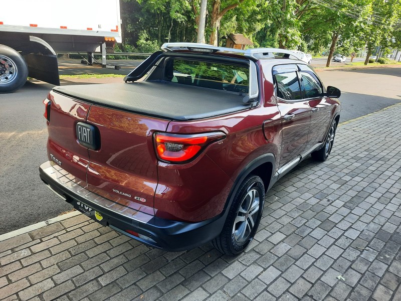 TORO 2.0 16V TURBO DIESEL VOLCANO AT9 4X4 AUTOMÁTICO - 2017 - DOIS IRMãOS