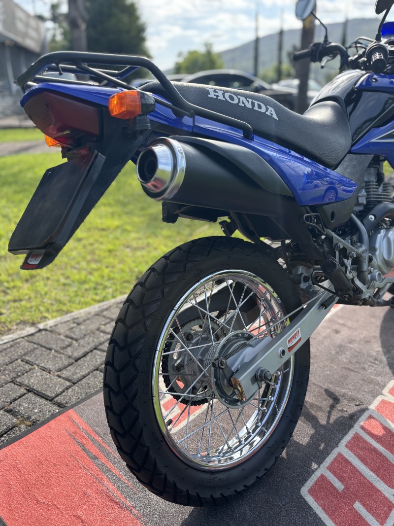 NXR 125 BROS ES - 2005 - FELIZ