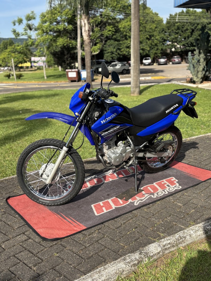 NXR 125 BROS ES - 2005 - FELIZ