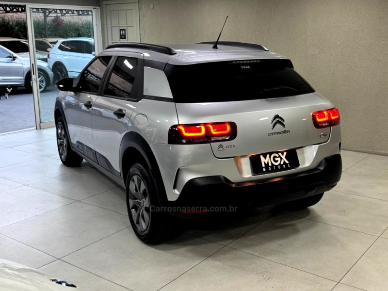 C4 CACTUS 1.6 VTI FEEL BUS FLEX 4P AUTOMATICO - 2020 - PORTO ALEGRE