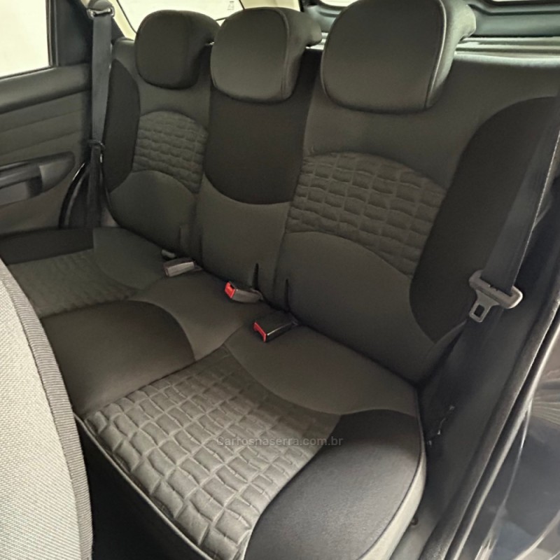 PALIO 1.8 MPI ADVENTURE WEEKEND 16V FLEX 4P MANUAL - 2013 - VACARIA