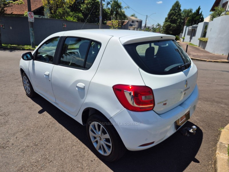 SANDERO 1.0 EXPRESSION 12V FLEX 4P MANUAL - 2018 - SãO LEOPOLDO