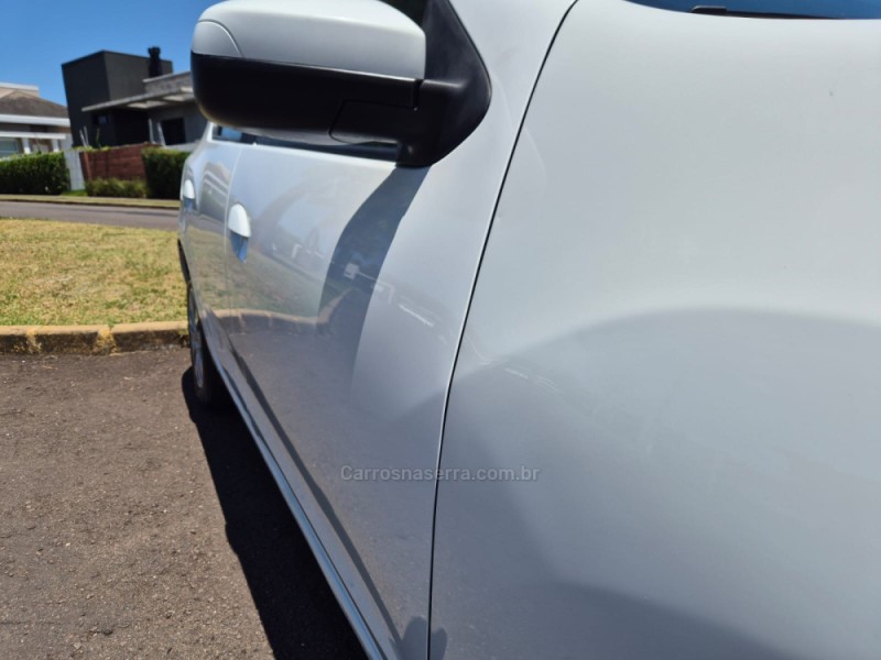 SANDERO 1.0 EXPRESSION 12V FLEX 4P MANUAL - 2018 - SãO LEOPOLDO