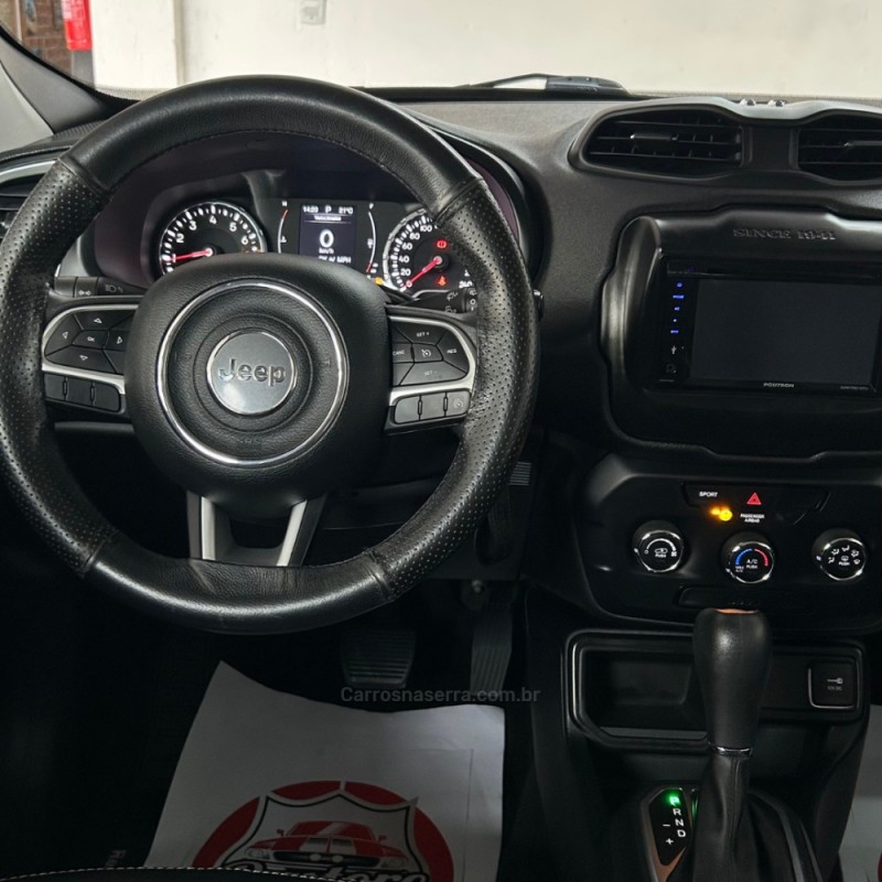 RENEGADE 1.8 16V FLEX 4P AUTOMÁTICO - 2020 - VACARIA