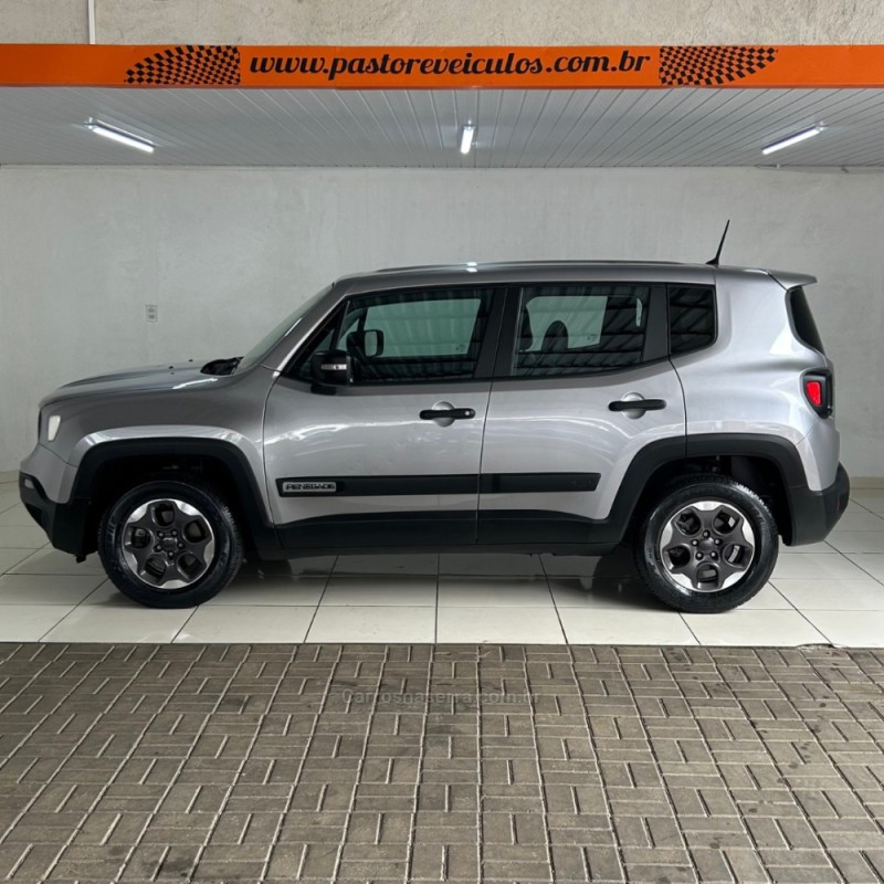 RENEGADE 1.8 16V FLEX 4P AUTOMÁTICO - 2020 - VACARIA