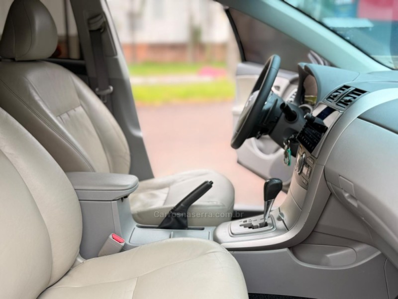 COROLLA 2.0 XEI 16V FLEX 4P AUTOMÁTICO - 2011 - NOVO HAMBURGO