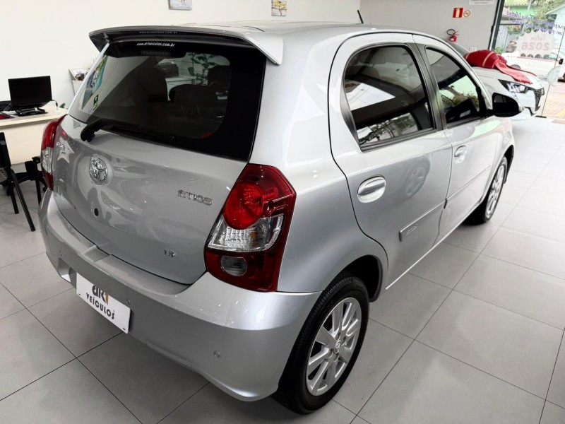 ETIOS 1.5 X PLUS 16V FLEX 4P AUTOMÁTICO - 2020 - CAXIAS DO SUL