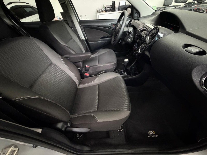 ETIOS 1.5 X PLUS 16V FLEX 4P AUTOMÁTICO - 2020 - CAXIAS DO SUL