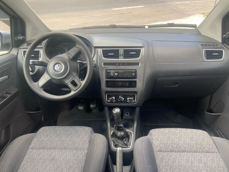 FOX 1.0 MI 8V FLEX 4P MANUAL - 2014 - CAXIAS DO SUL