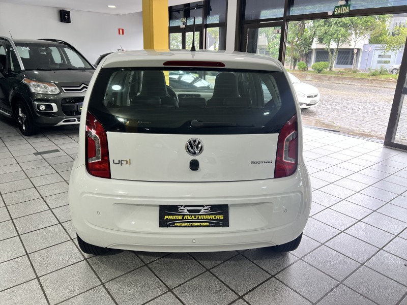 UP 1.0 MPI WHITE UP 12V FLEX 4P MANUAL - 2015 - CAXIAS DO SUL