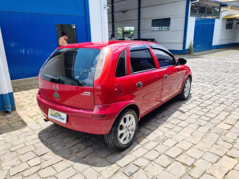 CORSA 1.0 MPFI MAXX 8V FLEX 4P MANUAL - 2006 - VACARIA