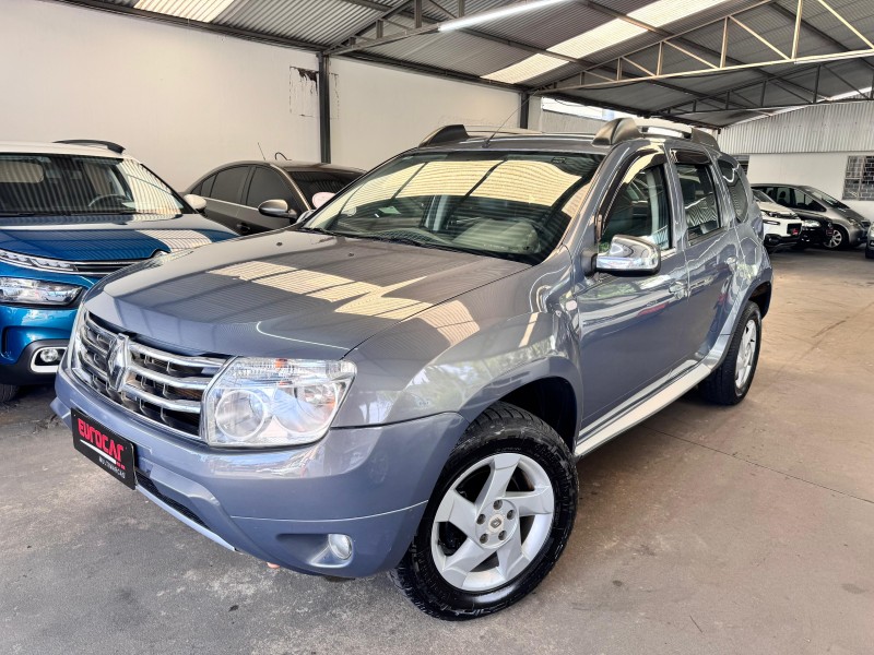 RENAULT - DUSTER - 2011/2012 - Cinza - R$ 44.900,00