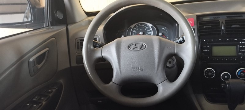 TUCSON 2.0 MPFI GL 16V 143CV 2WD GASOLINA 4P AUTOMÁTICO - 2010 - CANELA