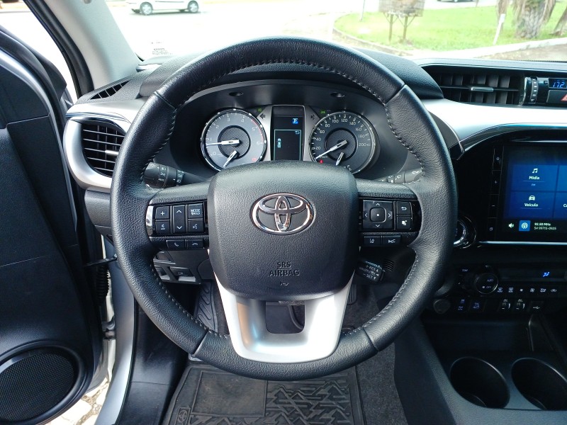 HILUX 2.8 SRX 4X4 CD 16V DIESEL 4P AUTOMÁTICO - 2025 - FLORES DA CUNHA