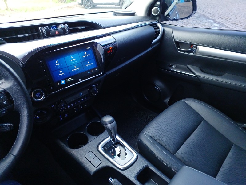HILUX 2.8 SRX 4X4 CD 16V DIESEL 4P AUTOMÁTICO - 2025 - FLORES DA CUNHA
