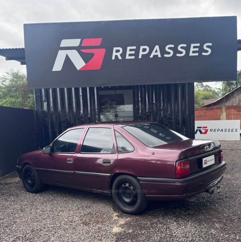 VECTRA 2.0 MPFI GLS 8V GASOLINA 4P MANUAL - 1995 - PORTãO