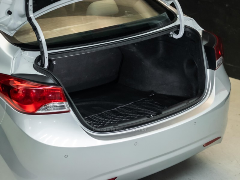 ELANTRA 1.8 GLS 16V GASOLINA 4P AUTOMÁTICO - 2012 - CAXIAS DO SUL