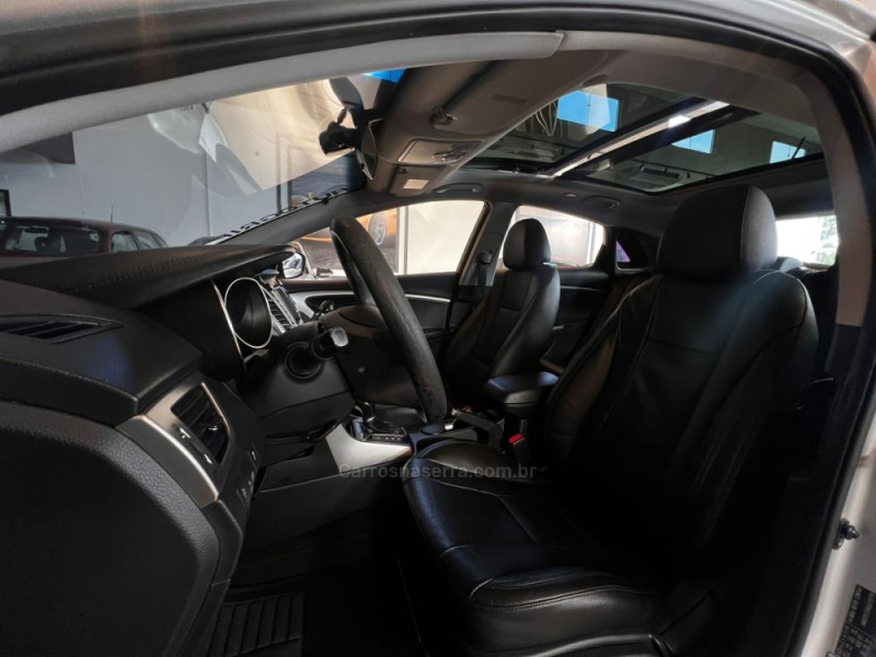 I30 1.8 MPI 16V GASOLINA 4P AUTOMATICO - 2016 - CAMPO BOM