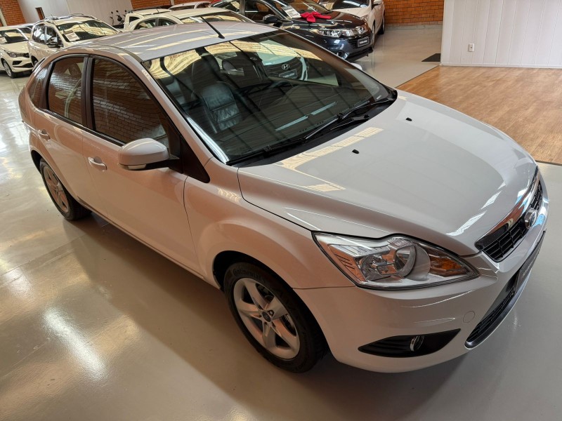 FOCUS 2.0 HC 16V FLEX 4P MANUAL - 2012 - BENTO GONçALVES