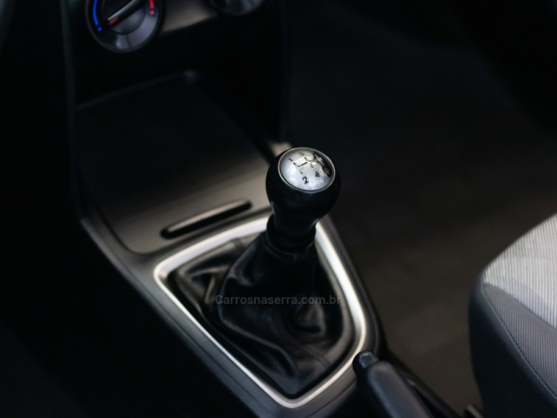 HB20S 1.0 COMFORT PLUS 12V FLEX 4P MANUAL - 2015 - CAXIAS DO SUL