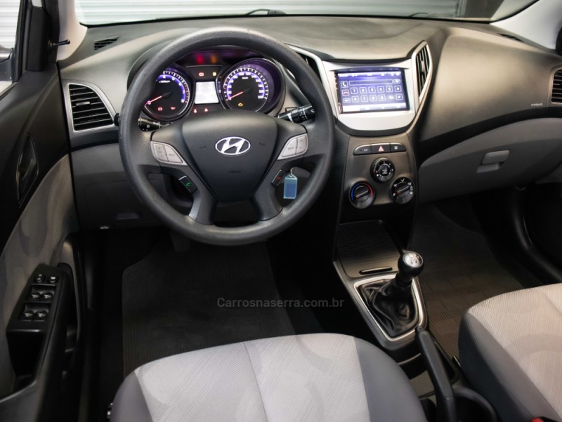 HB20S 1.0 COMFORT PLUS 12V FLEX 4P MANUAL - 2015 - CAXIAS DO SUL
