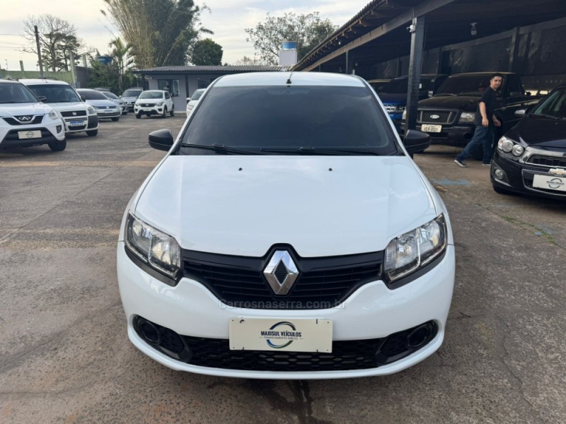 SANDERO 1.0 AUTHENTIQUE 12V FLEX 4P MANUAL - 2018 - GRAVATAí