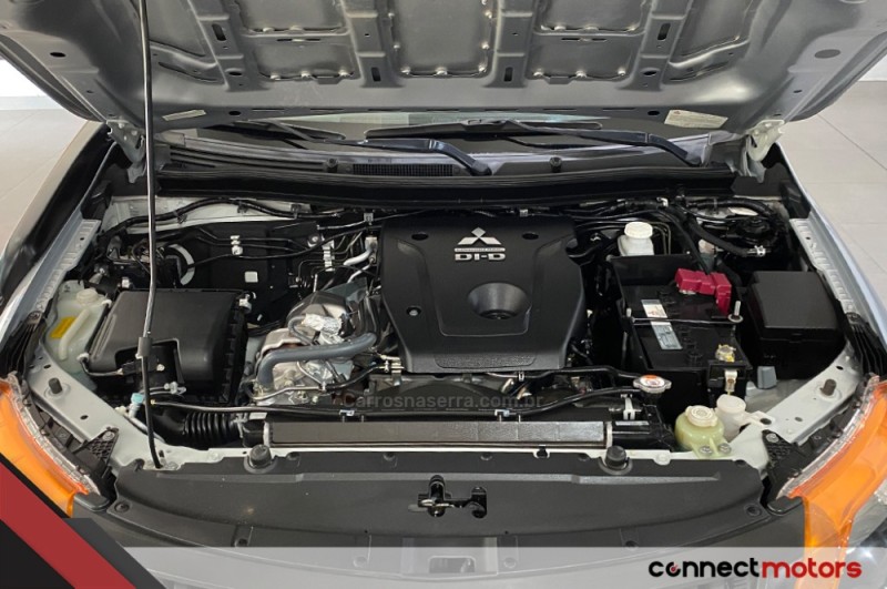 L200 TRITON 2.4 16V SPORT GLX OUTDOOR CD TURBO 4X4 DIESEL 4P MANUAL - 2024 - BENTO GONçALVES