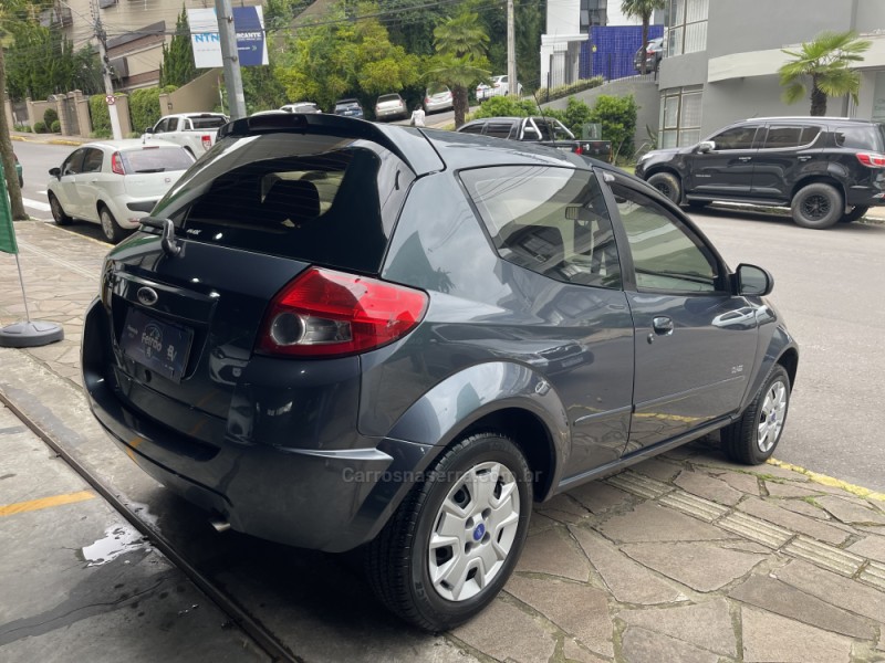 KA 1.0 MPI CLASS 8V FLEX 2P MANUAL - 2011 - BENTO GONçALVES