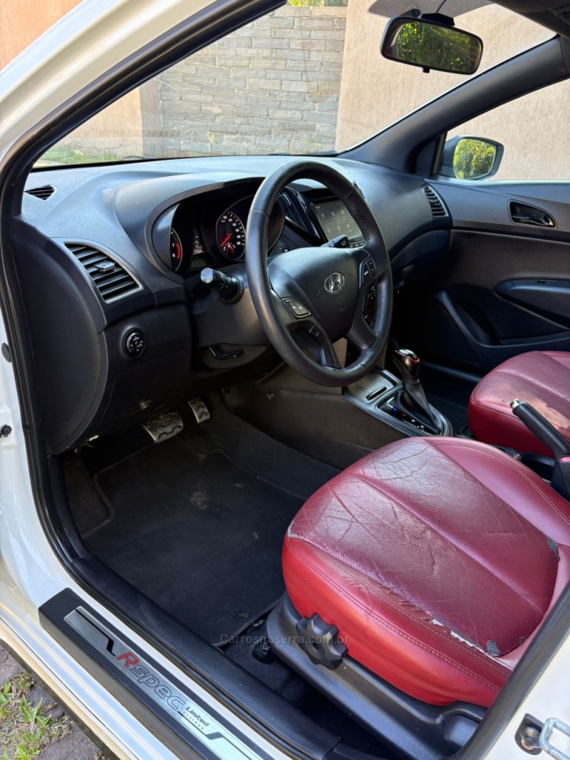 HB20 1.6 R SPEC 16V FLEX 4P AUTOMÁTICO - 2018 - PORTãO