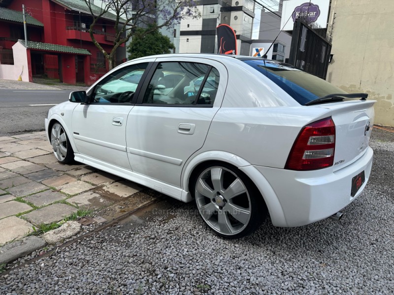 ASTRA 2.0 MPFI 8V GASOLINA 4P MANUAL - 2003 - CAXIAS DO SUL