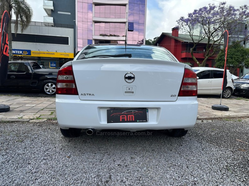 ASTRA 2.0 MPFI 8V GASOLINA 4P MANUAL - 2003 - CAXIAS DO SUL