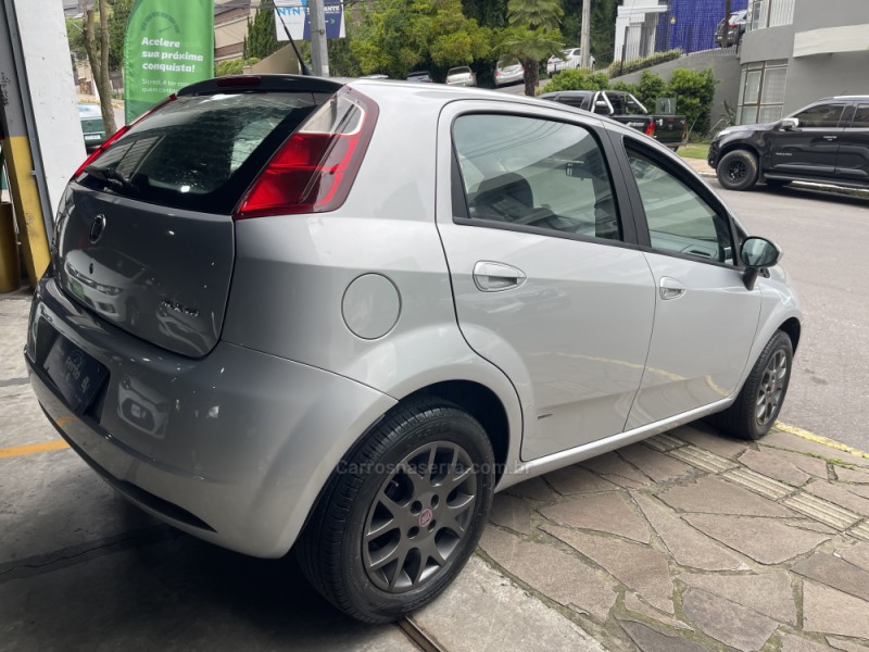 PUNTO 1.8 HLX 8V FLEX 4P MANUAL - 2010 - BENTO GONçALVES