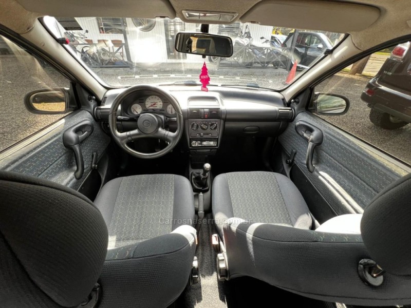 CORSA 1.0 MPF WIND 8V GASOLINA 2P MANUAL - 2001 - CANELA