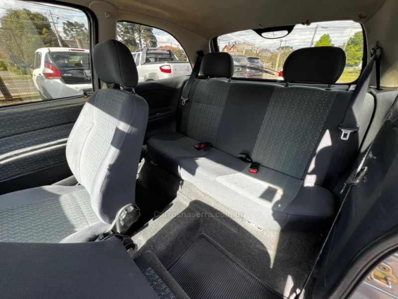 CORSA 1.0 MPF WIND 8V GASOLINA 2P MANUAL - 2001 - CANELA