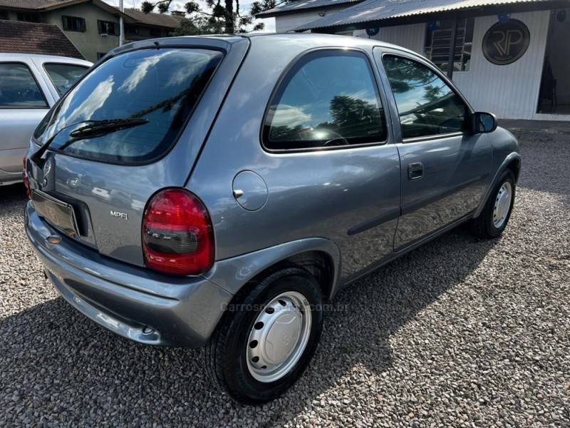 CORSA 1.0 MPF WIND 8V GASOLINA 2P MANUAL - 2001 - CANELA