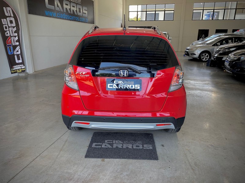 FIT 1.5 TWIST 16V FLEX 4P AUTOMÁTICO - 2014 - LAJEADO