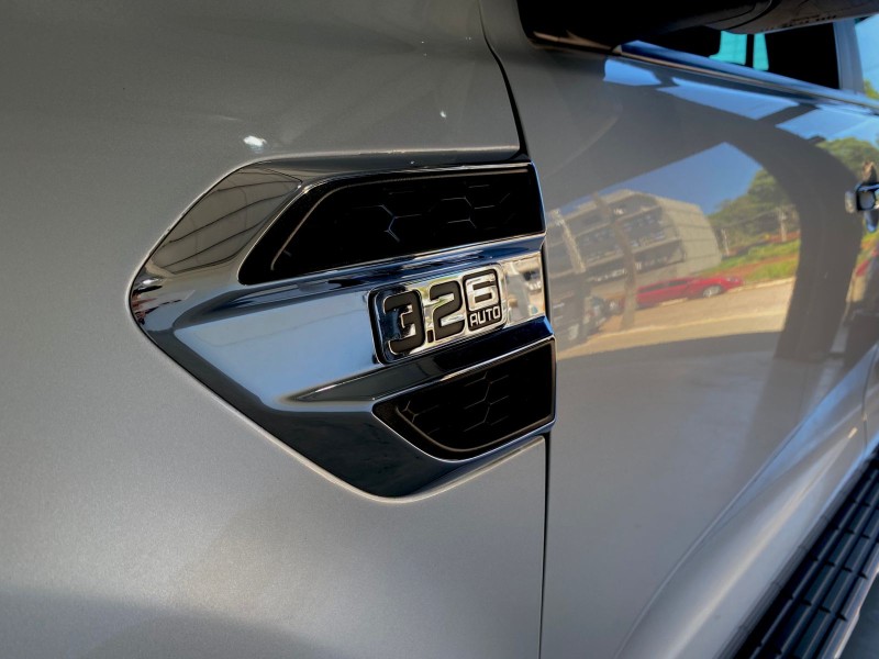 RANGER 3.2 XLT 4X4 CD 20V DIESEL 4P AUTOMÁTICO - 2019 - LAJEADO