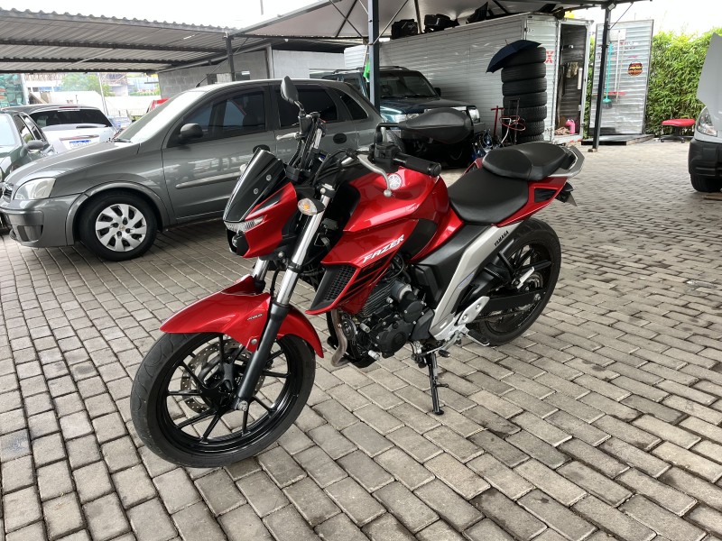 FAZER FZ25 ABS