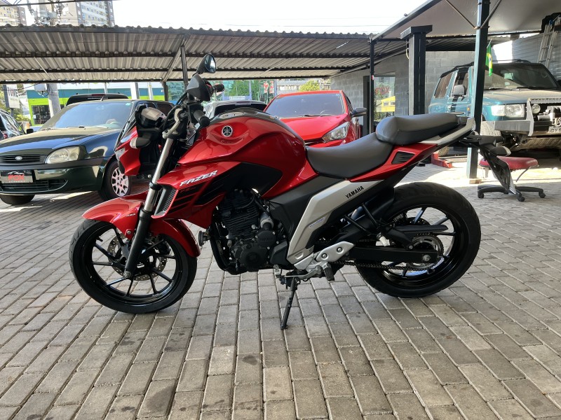 FAZER FZ25 ABS - 2022 - CAXIAS DO SUL