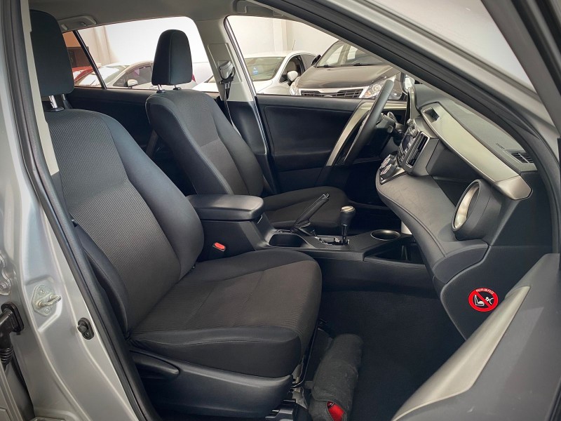 RAV4 2.0 4X2 16V GASOLINA 4P AUTOMÁTICO - 2014 - LAJEADO