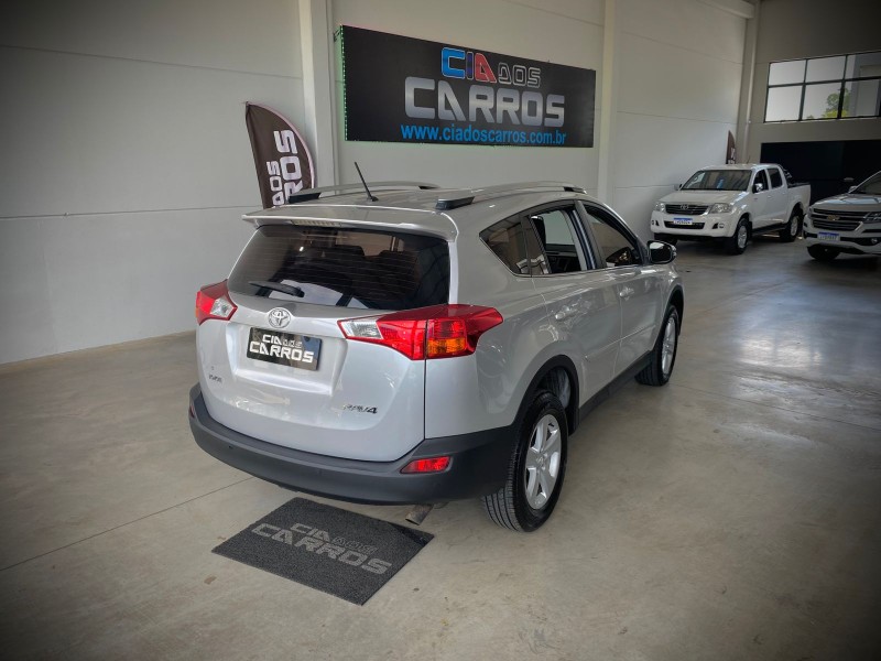 RAV4 2.0 4X2 16V GASOLINA 4P AUTOMÁTICO - 2014 - LAJEADO