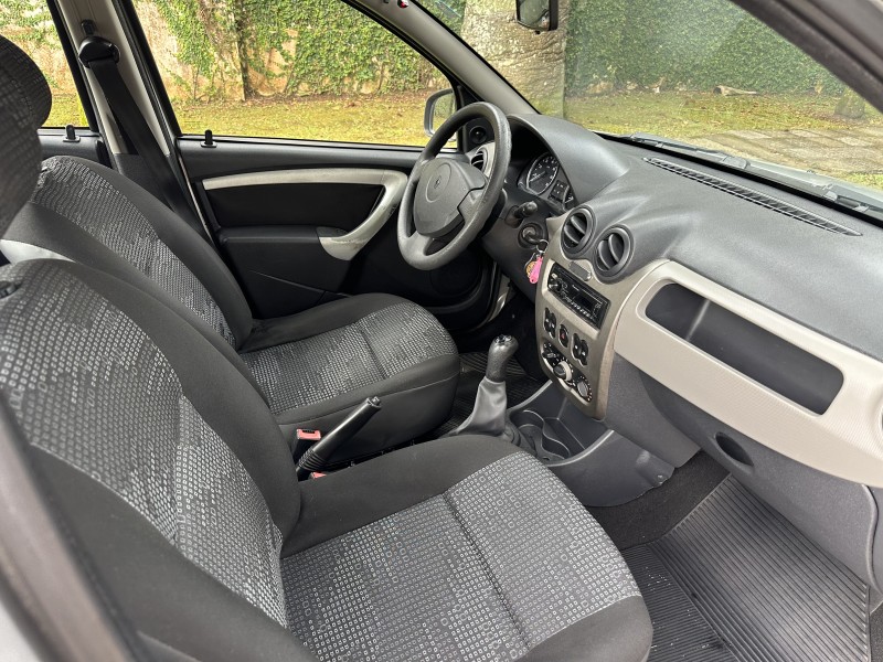 SANDERO 1.0 EXPRESSION 16V FLEX 4P MANUAL - 2010 - CAXIAS DO SUL