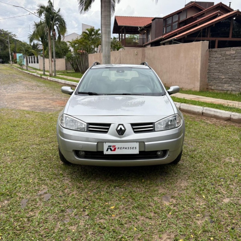 MÉGANE  - 2013 - PORTãO