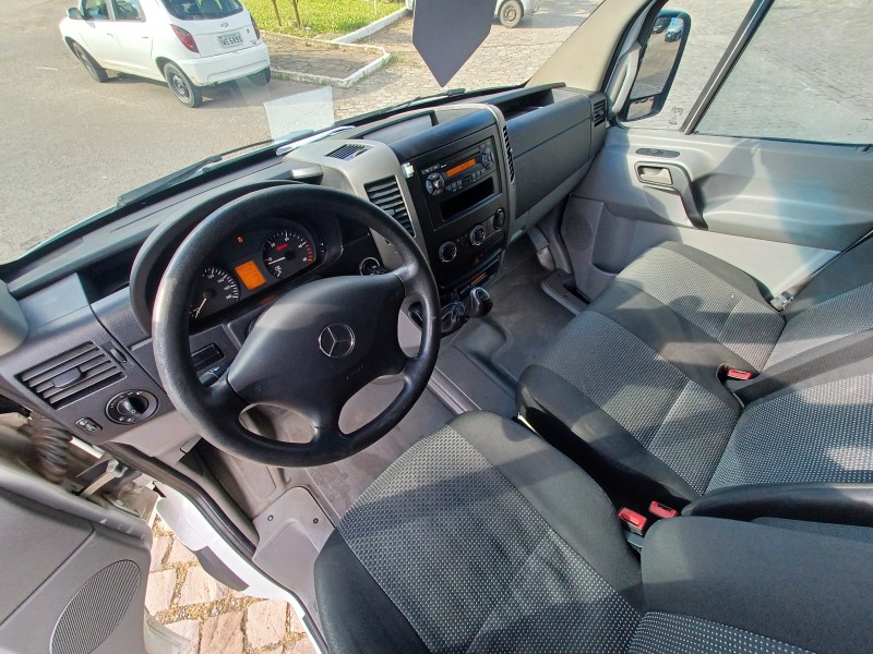 SPRINTER 2.2 515 CDI FURGÃO 15 BI-TURBO DIESEL MANUAL - 2016 - FLORES DA CUNHA