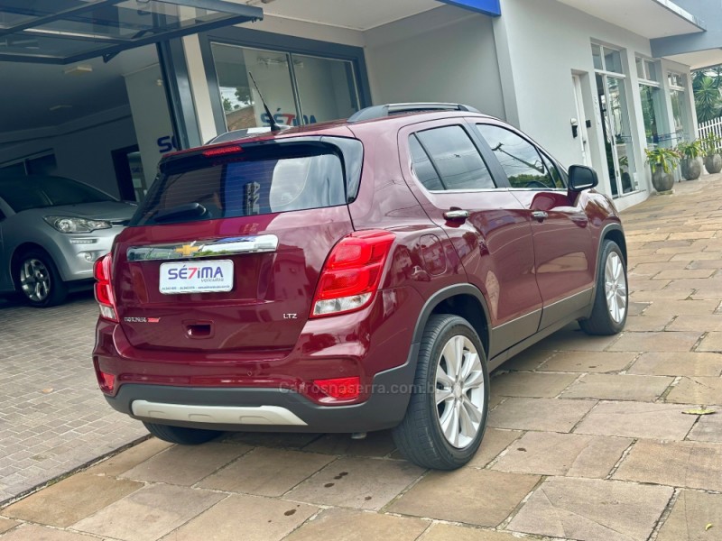 TRACKER 1.4 16V TURBO FLEX LTZ AUTOMÁTICO - 2017 - GUAPORé