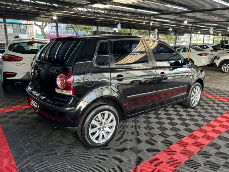 POLO 1.6 MI 8V FLEX 4P MANUAL - 2009 - PASSO FUNDO