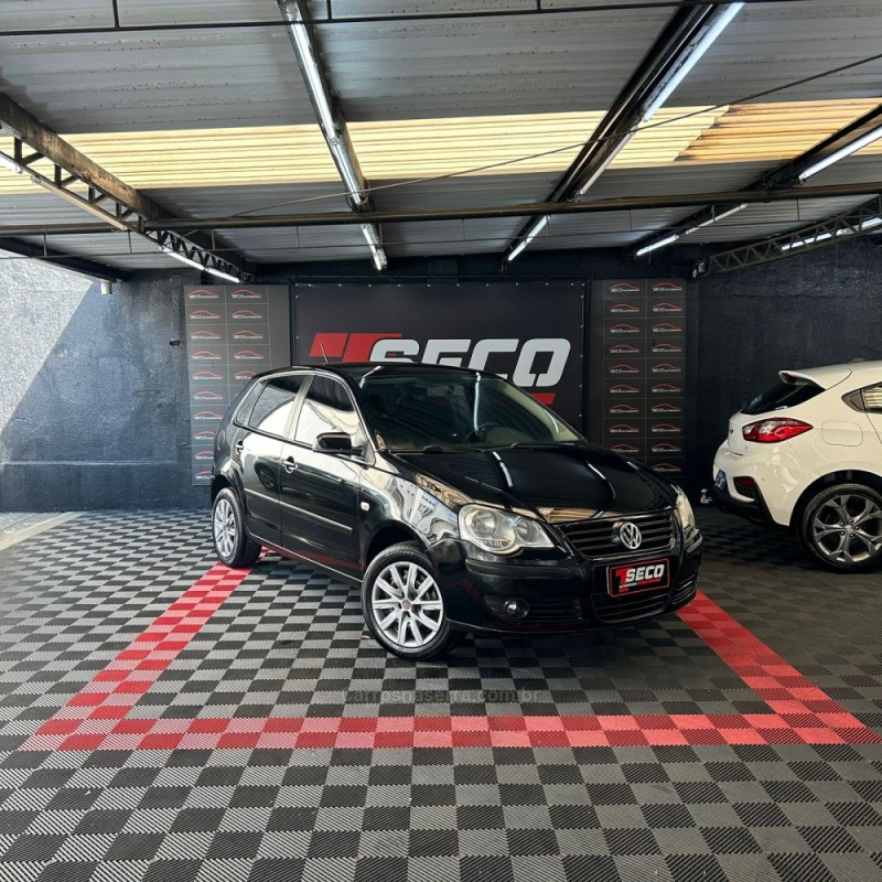 POLO 1.6 MI 8V FLEX 4P MANUAL - 2009 - PASSO FUNDO
