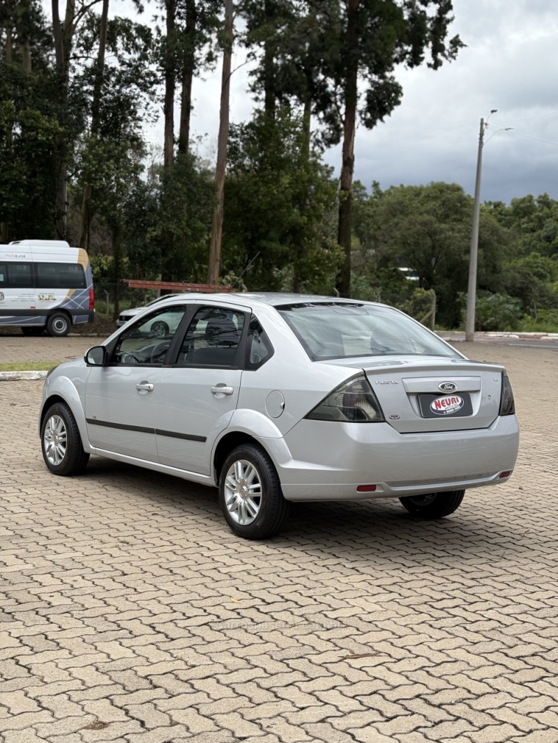 FIESTA 1.6 SE SEDAN 16V FLEX 4P MANUAL - 2014 - LAJEADO