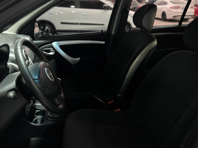 SANDERO 1.6 STEPWAY 16V FLEX 4P MANUAL - 2009 - CAXIAS DO SUL